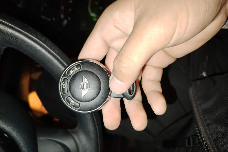 Used MINI 2013 1.6L ONE Limited Edition Third Version Vehicle Key