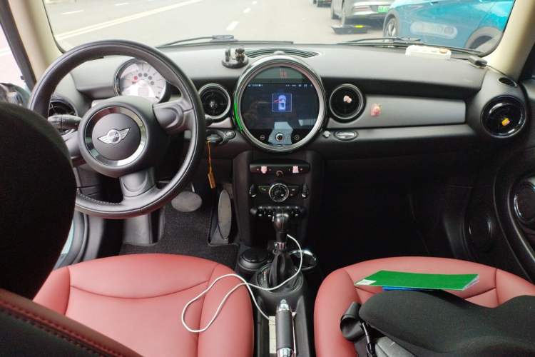 Used MINI 2013 1.6L ONE Limited Edition First Version Center Console