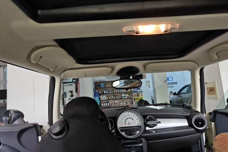 Used MINI 2013 1.6L ONE Limited Edition Third Version Headliner