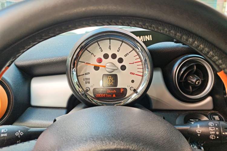 Used MINI 2013 1.6L ONE Limited Edition First Version Instrument Cluster