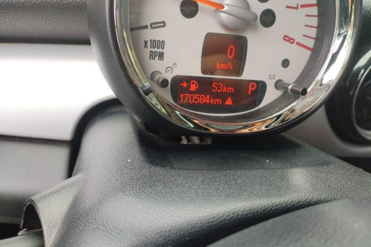 Used MINI 2013 1.6L ONE Limited Edition First Version Odometer Close Up