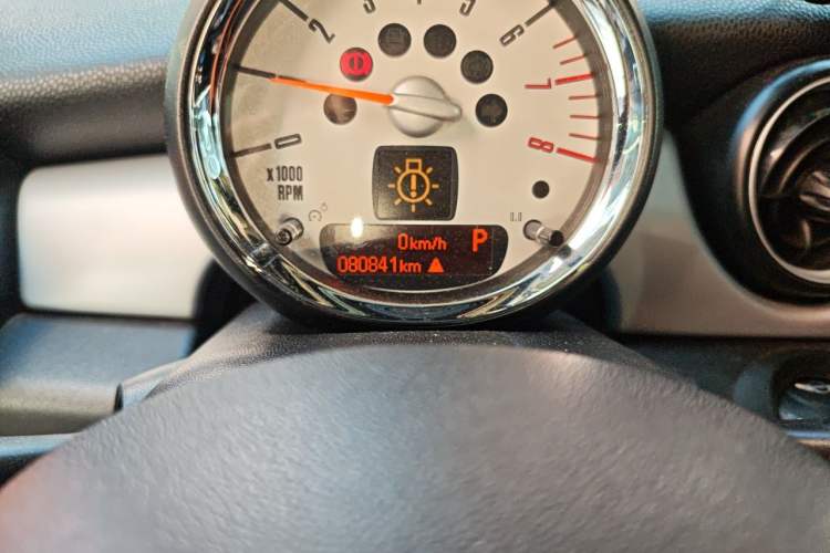 Used MINI 2013 1.6L ONE Limited Edition First Version Odometer Close Up