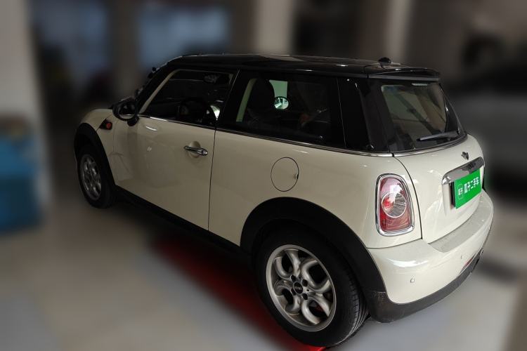 Used MINI 2013 1.6L ONE Limited Edition Third Version Rear Left 45 Deg