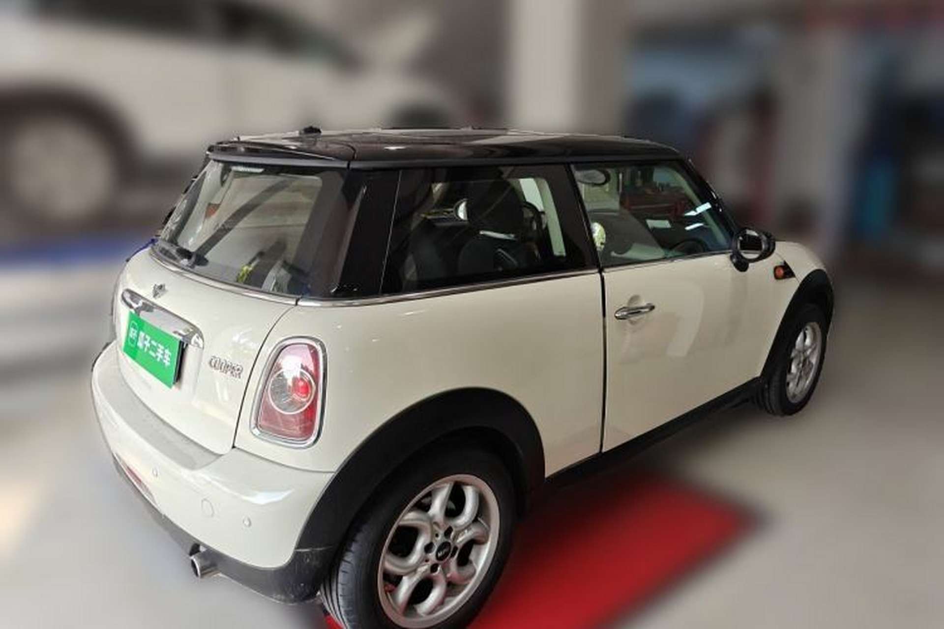 Used MINI 2013 1.6L ONE Limited Edition Third Version Rear Right 45 Deg