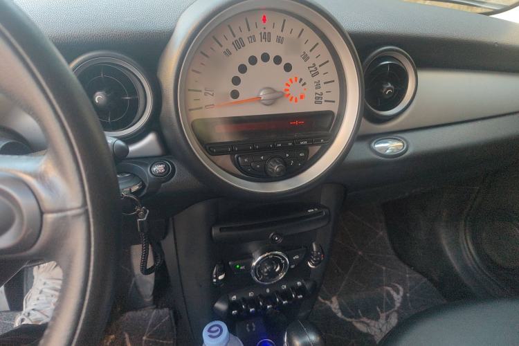 Used MINI 2013 1.6L ONE Limited Edition Second Version Audio And AC Panel