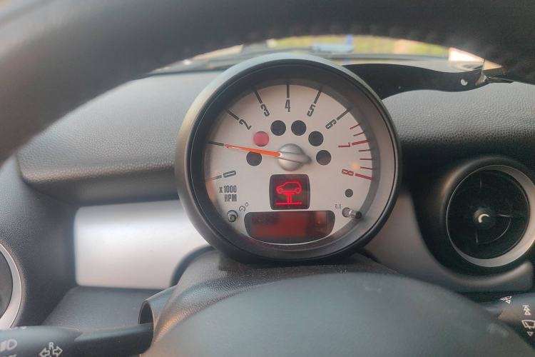 Used MINI 2013 1.6L ONE Limited Edition Second Version Instrument Cluster