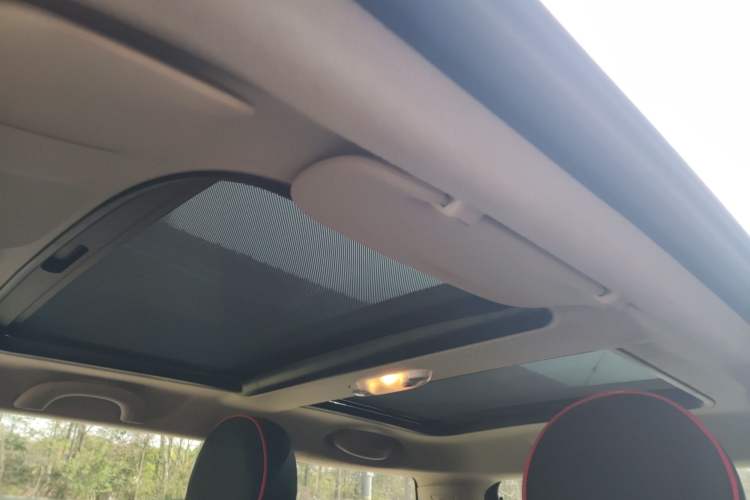 Used MINI 2013 1.6L ONE Limited Edition Second Version Headliner
