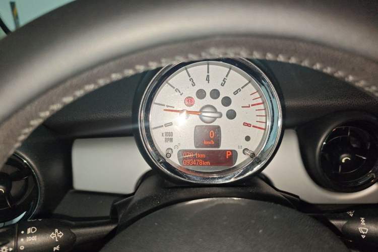 Used MINI 2013 1.6L ONE Limited Edition First Version Instrument Cluster
