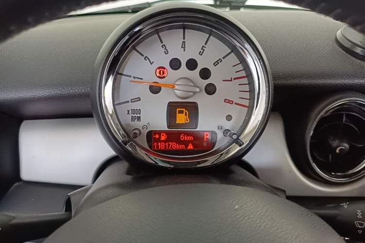 Used MINI 2013 1.6L ONE Limited Edition Third Version Instrument Cluster