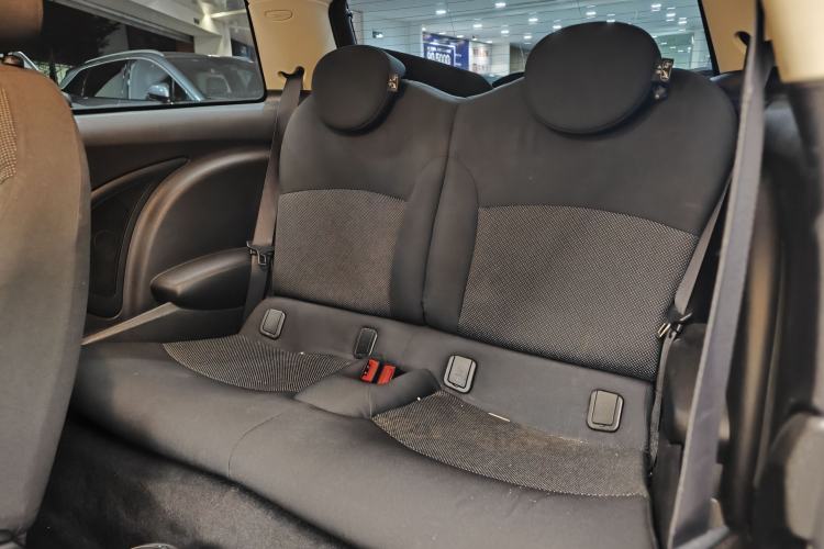 Used MINI 2013 1.6L ONE Limited Edition First Version Interior 3