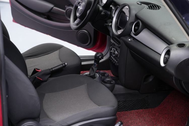 Used MINI 2013 1.6L ONE Limited Edition Second Version Interior 5