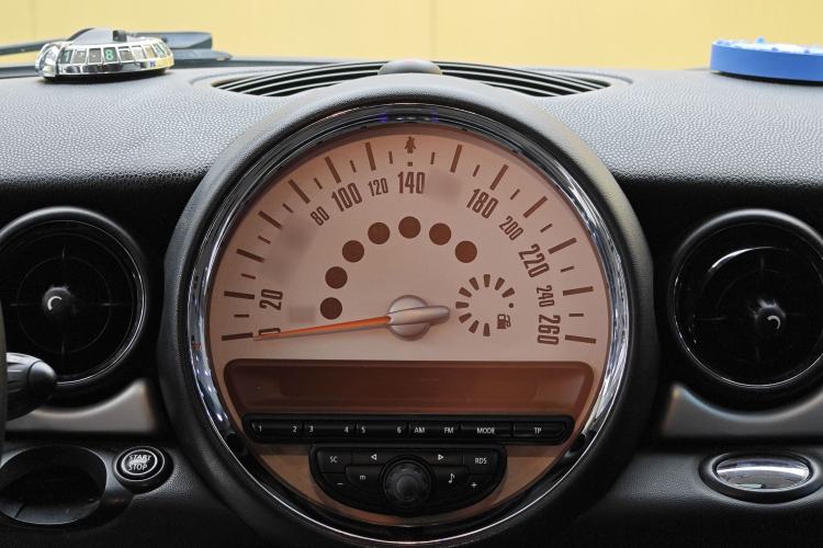 Used MINI 2013 1.6L ONE Limited Edition First Version Interior 6