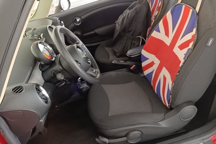 Used MINI 2013 1.6L ONE Limited Edition Third Version Left Front Seat