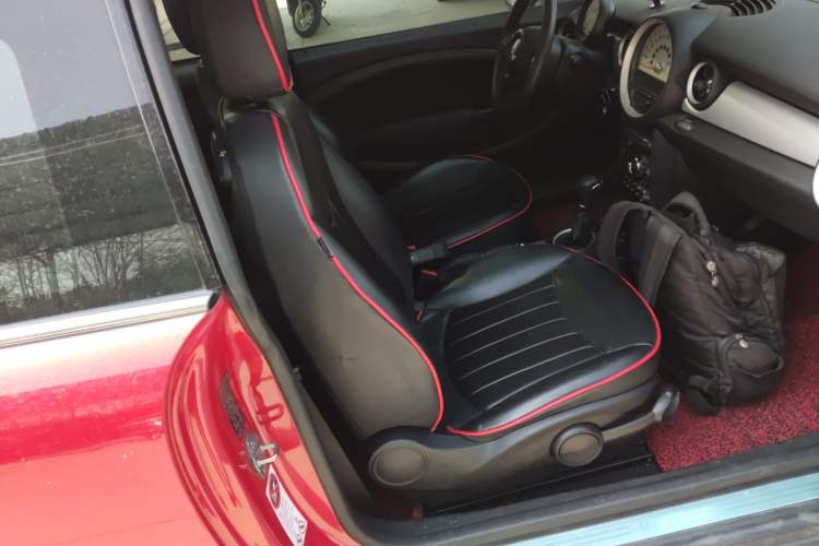 Used MINI 2013 1.6L ONE Limited Edition Second Version Right Front Seat