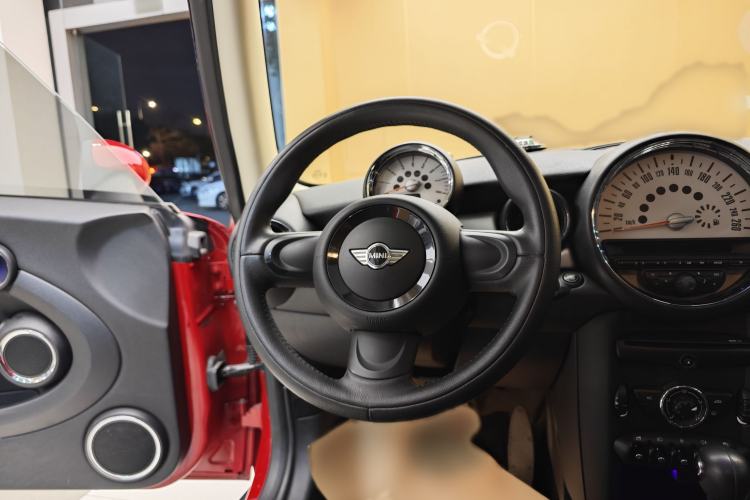 Used MINI 2013 1.6L ONE Limited Edition First Version Steering Wheel