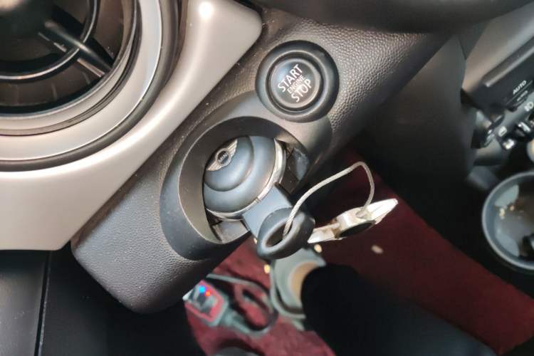 Used MINI 2013 1.6L ONE Limited Edition Second Version Vehicle Key