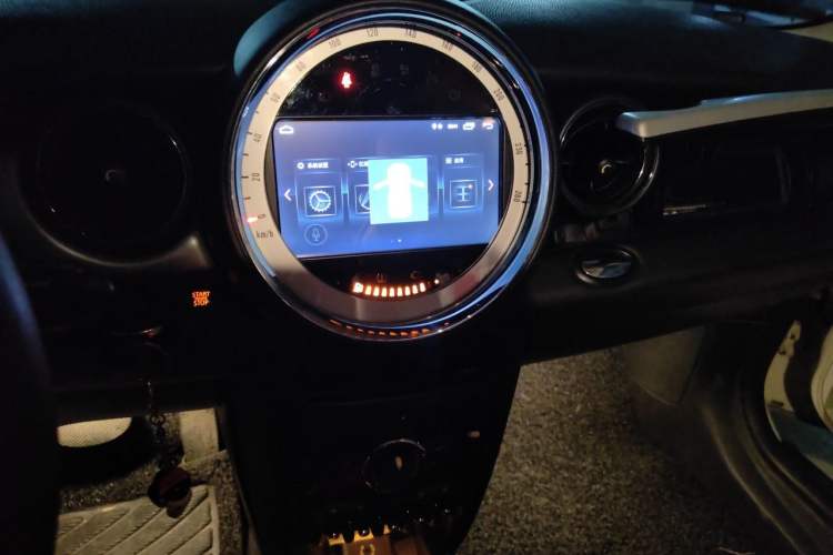 Used MINI 2013 1.6L ONE Limited Edition First Version Audio And AC Panel