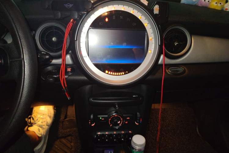 Used MINI 2013 1.6L ONE Limited Edition First Version Audio And AC Panel