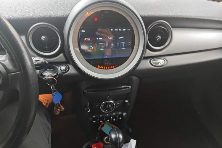 Used MINI 2013 1.6L ONE Limited Edition First Version Audio And AC Panel