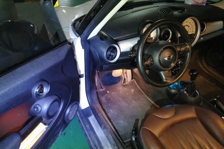 Used MINI 2013 1.6L ONE Limited Edition First Version Driver Seat