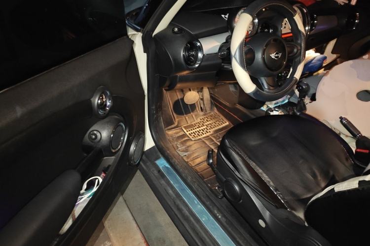 Used MINI 2013 1.6L ONE Limited Edition First Version Driver Seat
