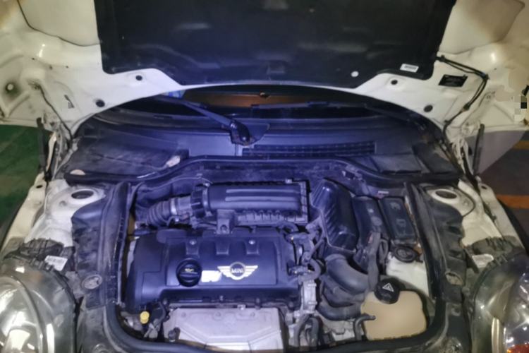 Used MINI 2013 1.6L ONE Limited Edition First Version Engine Bay