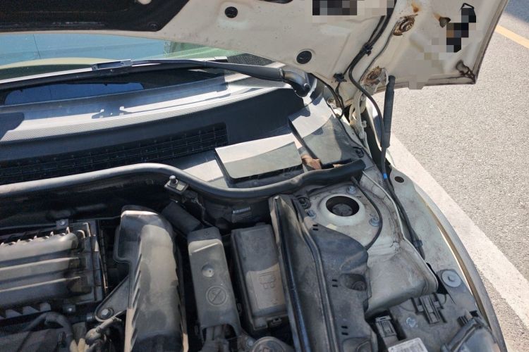 Used MINI 2013 1.6L ONE Limited Edition First Version Engine Bay Left