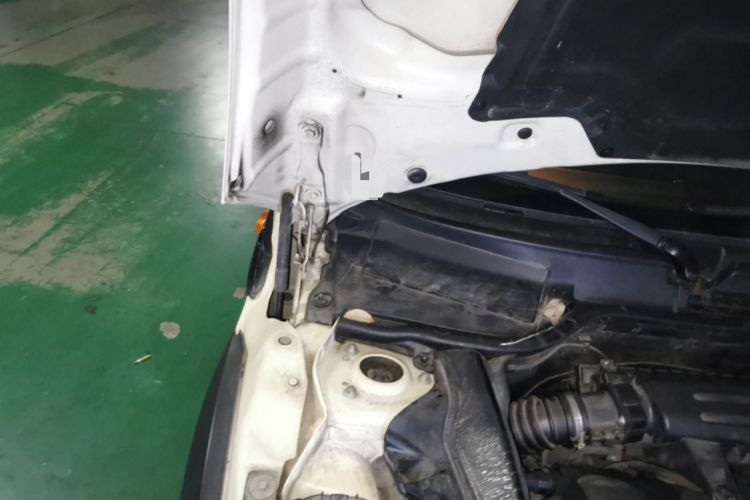 Used MINI 2013 1.6L ONE Limited Edition First Version Engine Bay Right