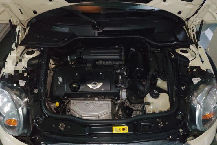 Used MINI 2013 1.6L ONE Limited Edition First Version Engine Bay