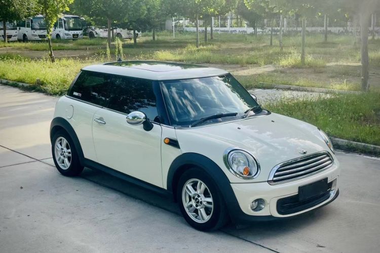 Used MINI 2013 1.6L ONE Limited Edition Third Version Exterior 2