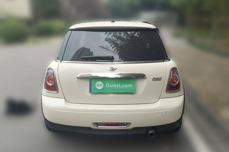 Used MINI 2013 1.6L ONE Limited Edition Third Version Exterior 4