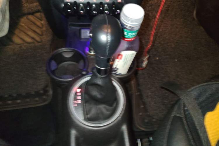 Used MINI 2013 1.6L ONE Limited Edition First Version Gear Lever
