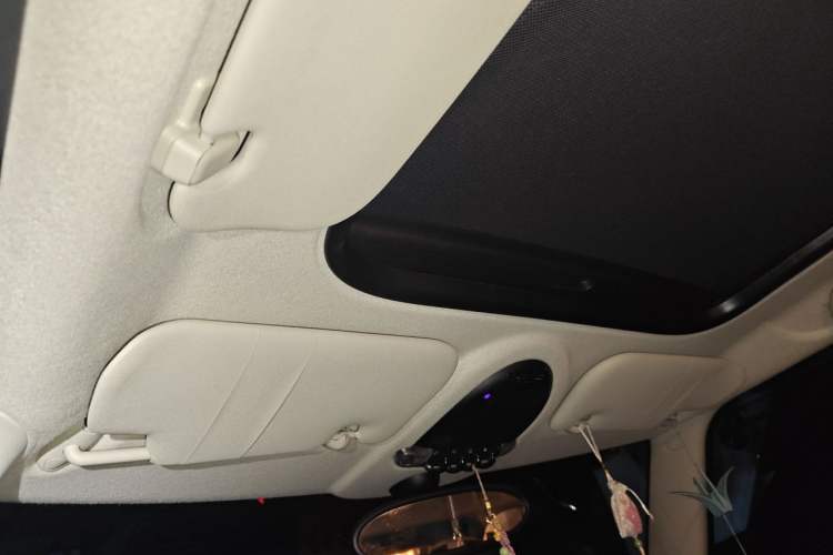 Used MINI 2013 1.6L ONE Limited Edition First Version Headliner