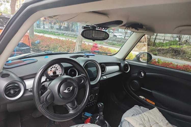 Used MINI 2013 1.6L ONE Limited Edition First Version Headliner