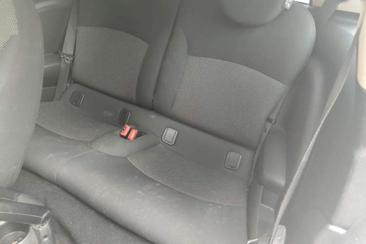 Used MINI 2013 1.6L ONE Limited Edition Third Version Interior 4
