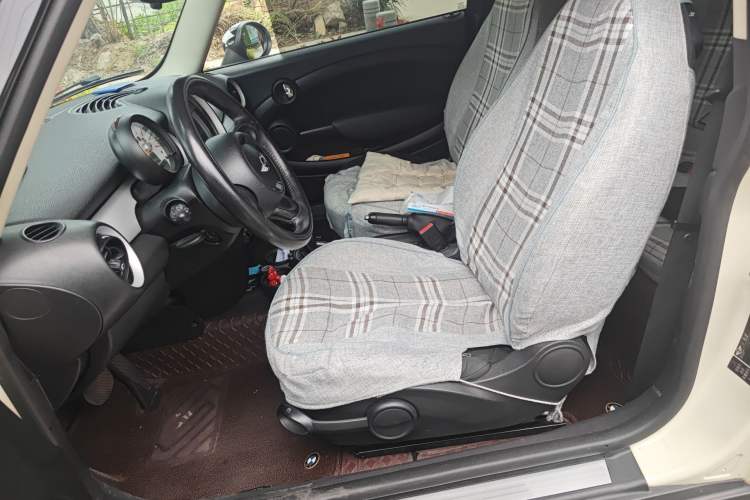 Used MINI 2013 1.6L ONE Limited Edition First Version Left Front Seat