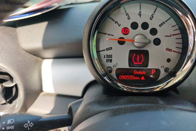 Used MINI 2013 1.6L ONE Limited Edition First Version Odometer Close Up