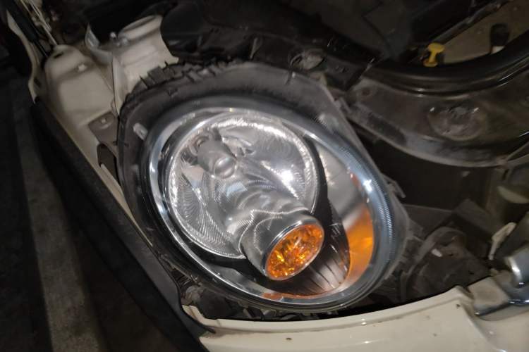 Used MINI 2013 1.6L ONE Limited Edition First Version Right Front Headlight
