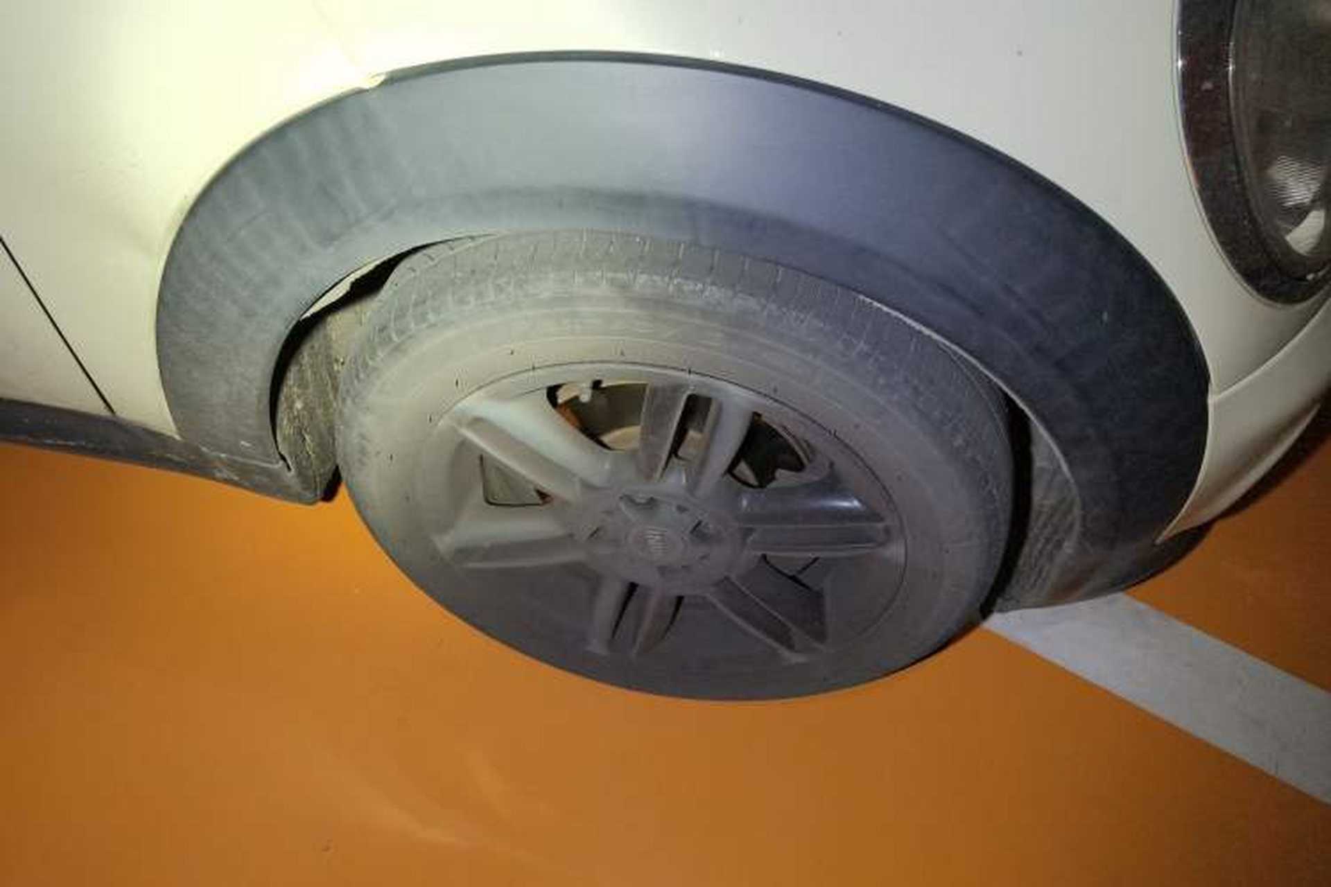 Used MINI 2013 1.6L ONE Limited Edition First Version Right Front Wheel Hub