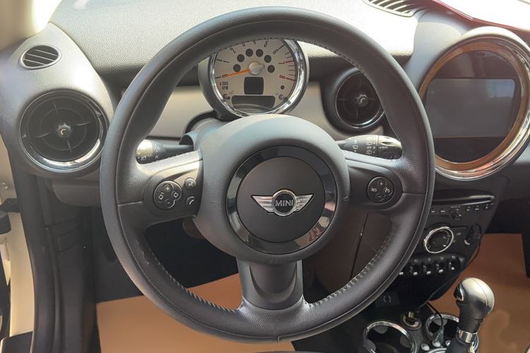 Used MINI 2013 1.6L ONE Limited Edition Third Version Steering Wheel