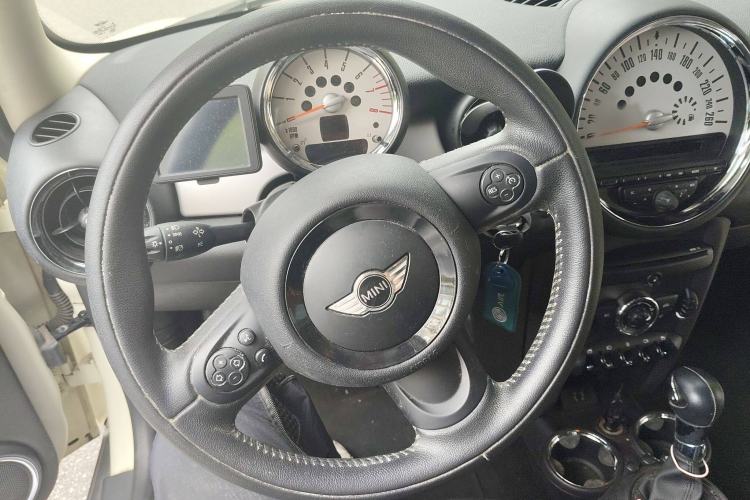 Used MINI 2013 1.6L ONE Limited Edition Third Version Steering Wheel