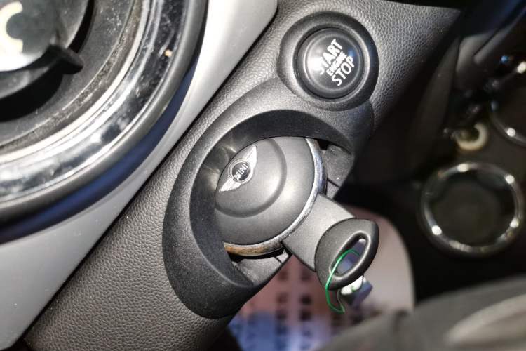 Used MINI 2013 1.6L ONE Limited Edition Third Version Vehicle Key
