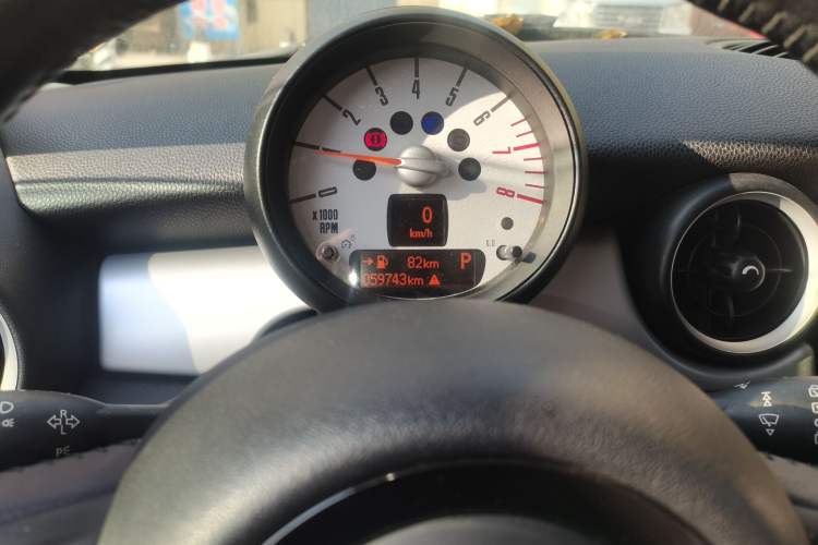 Used MINI 2013 1.6L ONE Limited Edition First Version Odometer Close Up