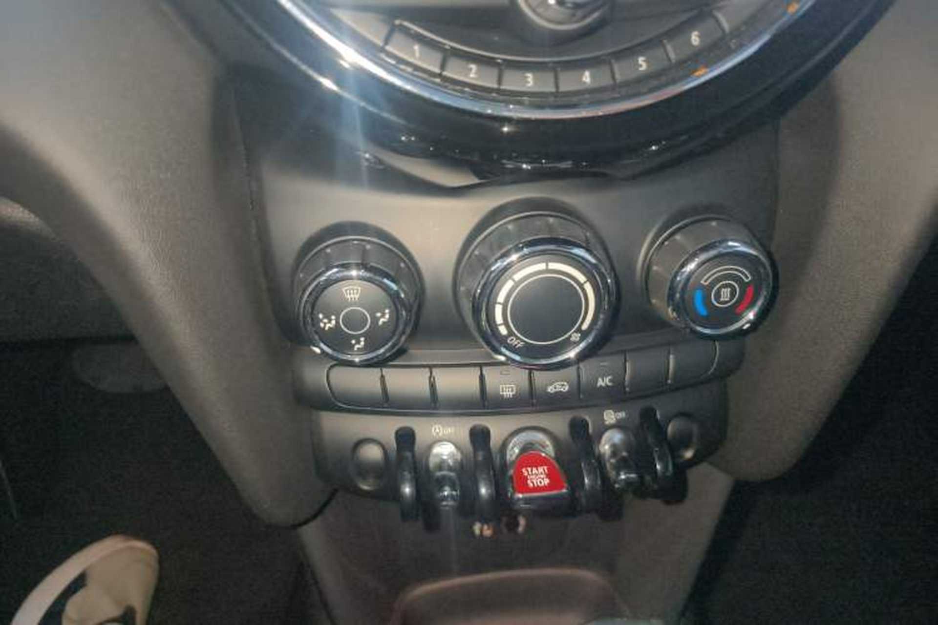 Used MINI 2014 1.5T COOPER Fun Audio And AC Panel