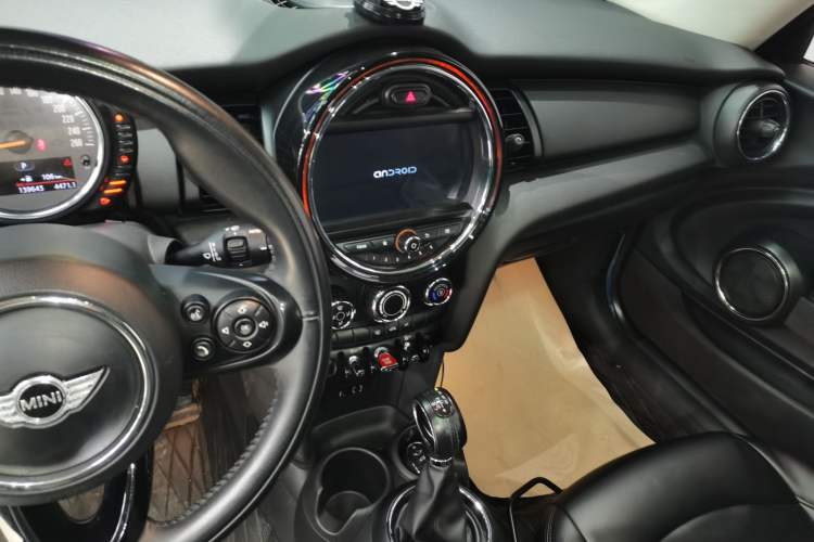 Used MINI 2014 1.2T ONE+ Audio And AC Panel