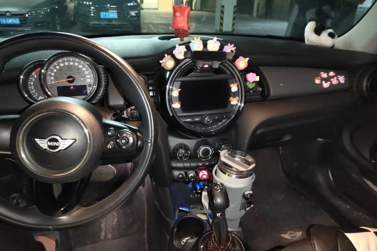 Used MINI 2014 1.5T COOPER Fun Center Console