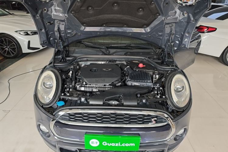 Used MINI 2014 2.0T COOPER S Fun Engine Bay