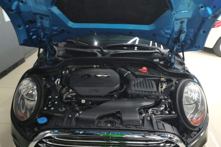 Used MINI 2014 1.2T ONE+ Engine Bay