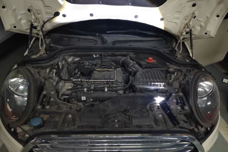 Used MINI 2014 1.5T COOPER Fun Engine Bay