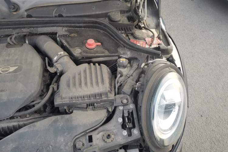 Used MINI 2014 1.5T COOPER Fun Engine Bay Left